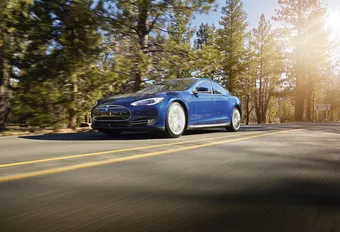 Tesla Model S Dual Motor