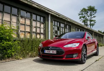Tesla Model S P85D : La reine du silence