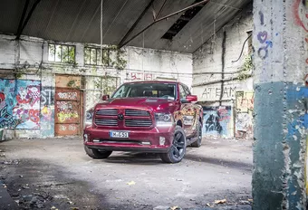Dodge Ram 1500 Crew Cab 5.7 V8 Hemi : The American Dream