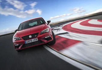 Seat Leon Cupra 300 : Op gelijke voet