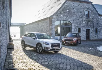 2 SUV Compacts : Tentative  de putsch !