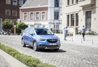 Opel Crossland X 1.2 T A : SUV vervangt eenvolumer