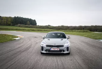 Kia Stinger GT 3.3 T AWD : le grand tourisme coréen