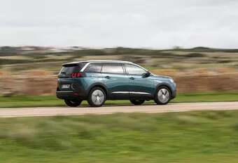 Peugeot 5008 1.2 Puretech 130 (2019) - kleine driecilinder in grote SUV