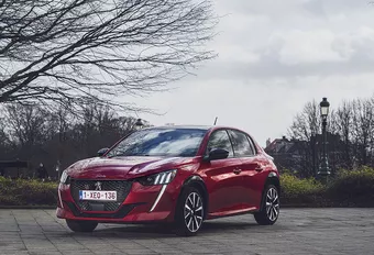 Quelle Peugeot 208 choisir?