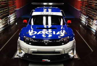 STOFZUIGER: Dacia Duster Pikes Peak #1