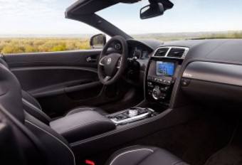 HET DAK ERAF!: Jaguar XKR-S Cabrio #1