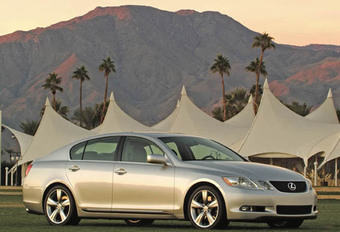Lexus GS #1