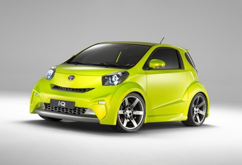 Toyota iQ For Sports & Collection #1