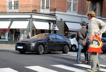 Volvo S60 ondergaat voetgangerdetectietests  #1
