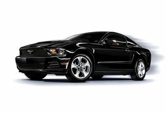 Ford Mustang V6 #1