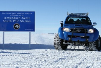 Toyota Hilux en Antarctique #1