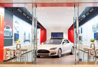 Daimler verkoopt zijn laatste Tesla-aandelen #1