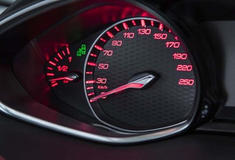 Peugeot teasert met video 308 GTi #1