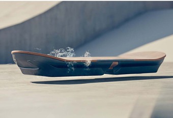 Lexus veut lancer l'«hoverboard» de «Retour vers le Futur» #1