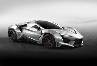 W Motors Fenyr Supersport: klasse en 900 pk #1