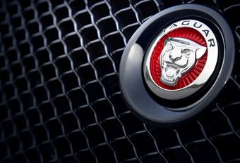 Toekomstige Jaguar XJ: berline en hybride #1