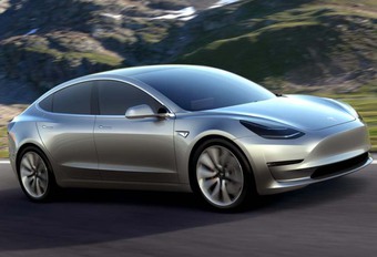 Tesla Model 3: 325.000 reserveringen #1