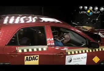Tests Latin-NCAP décevants pour la Kia Picanto et la Peugeot 208 #1