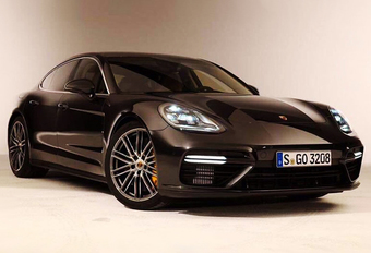 Fuite sur Internet : voici la Porsche Panamera #1