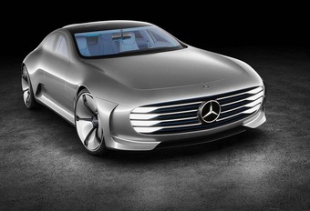 Mercedes : une berline électrique à Paris #1