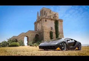 Lamborghini Centenario raast over Nardò #1