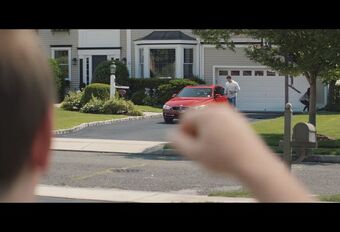 BMW lacht met Tesla Model 3 #1