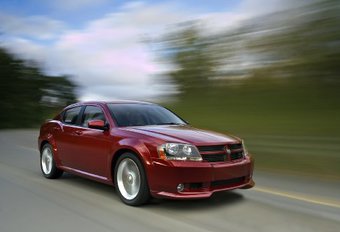 Dodge Avenger #1