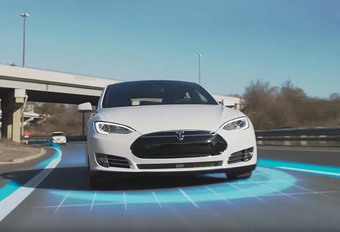 Tesla: Le nouvel Autopilot en retard #1