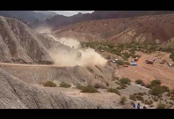 Dakar 2017 : Voilà le crash de Carlos Sainz #1