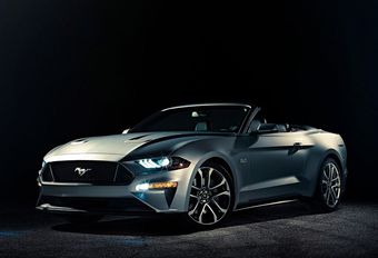 Ford Mustang Cabriolet restylé #1