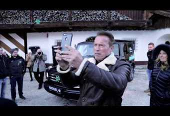 Schwarzenegger rijdt in een elektrische G-Klasse #1