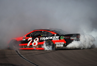 NASCAR in Las Vegas eindigt nog maar eens met boksmatch - Video #1