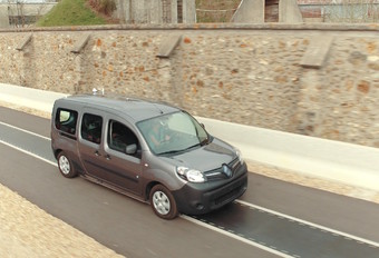 Renault test met rijdend herladen #1