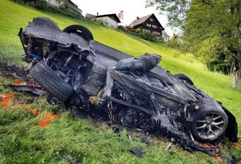 Accident spectaculaire pour Richard Hammond (The Grand Tour)  #1