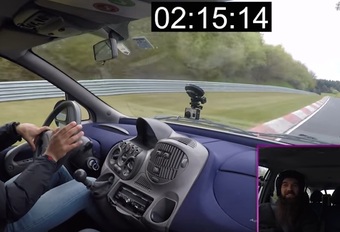 BIJZONDER: Fiat Multipla op de Nürburgring #1