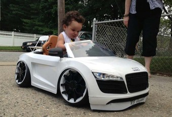 Kidstance : la supercar pour enfants #1