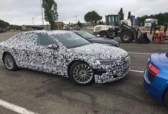Audi A8 Hybrid betrapt in Frankrijk #1