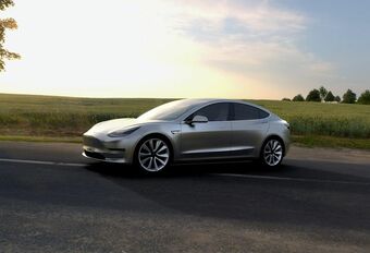 Tesla Model 3 livrée à de vrais clients #1