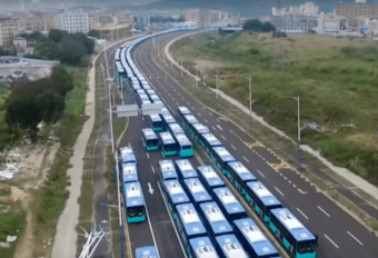 In Shenzhen rijden alle bussen op elektriciteit #1