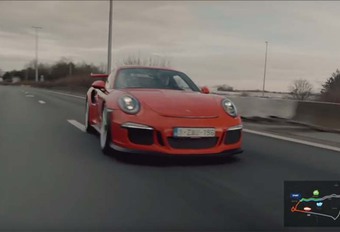 VIDEO – Tom Boonen racet met een Porsche tegen een… fietser #1