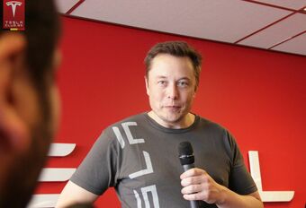 Tesla: Elon Musk mikt op monsterbonus #1