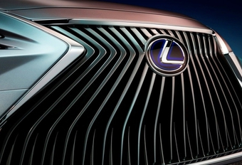 Lexus : la nouvelle ES pour l’Europe ? #1