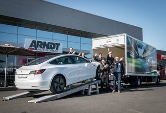 Tesla Model 3 te huur in Duitsland #1