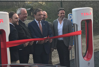 Extra Tesla Superchargerstation in Antwerpen geopend #1