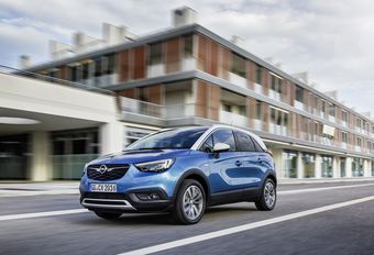 Opel Crossland X krijgt nieuwe diesel met automaat #1