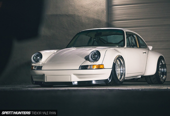 Porsche 911 E-RWB is extreem… stil #1