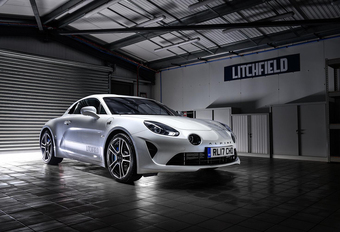 Litchfield geeft de Alpine A110 net wat extra pit #1