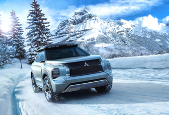 Mitsubishi Engelberg Tourer concept voelt zich thuis in sneeuw #1