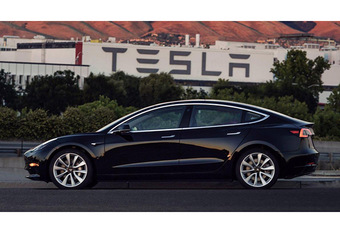 Tesla: nieuwe besparingen moeten faillissement voorkomen #1